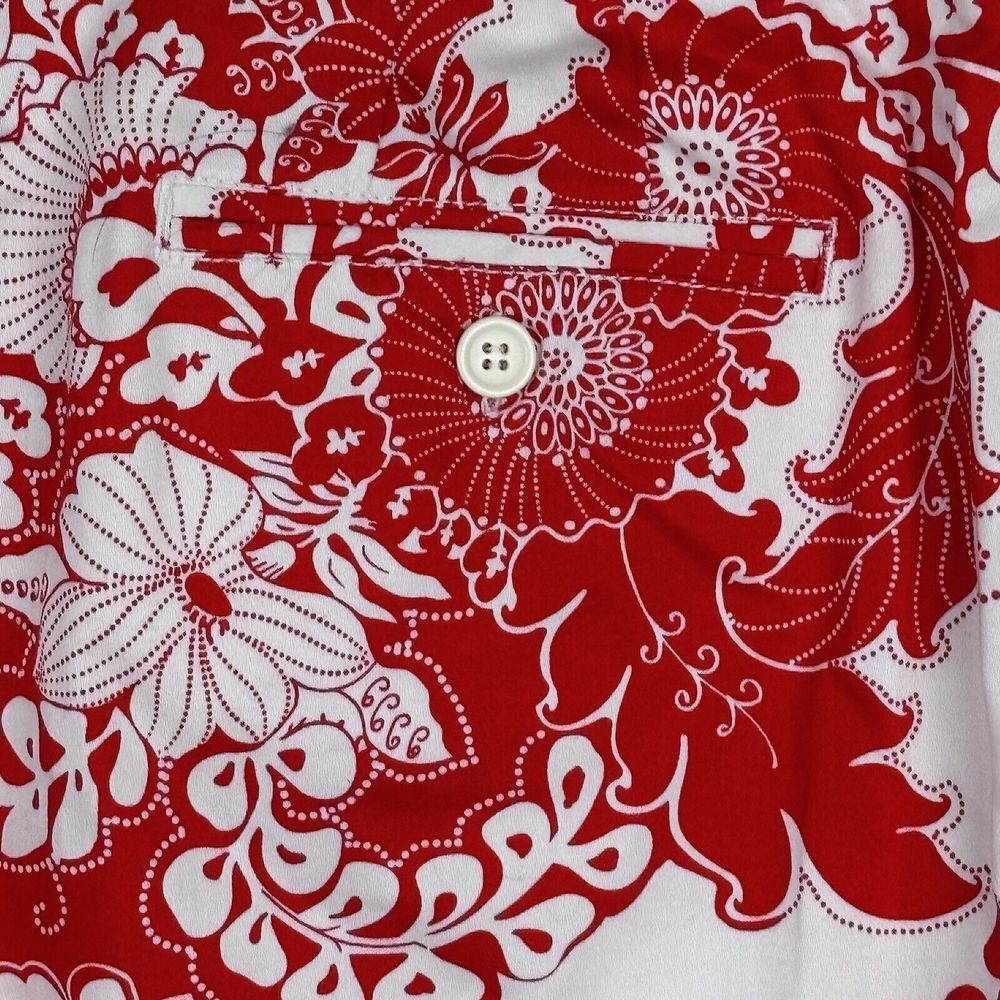 NWT MADISON STUDIO Women's‎ Shorts Red & White Floral Size 14 - Picture 10 of 14